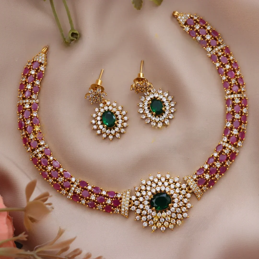 Choker set